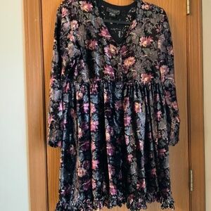 VINTAGE NOSTALGIA BABY DOLL EMPIRE WAIST BLACK FLORAL VELVETY MINI DRESS SIZE S